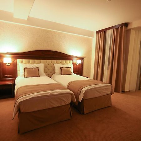 Hotel Carmen Predeal Eksteriør bilde
