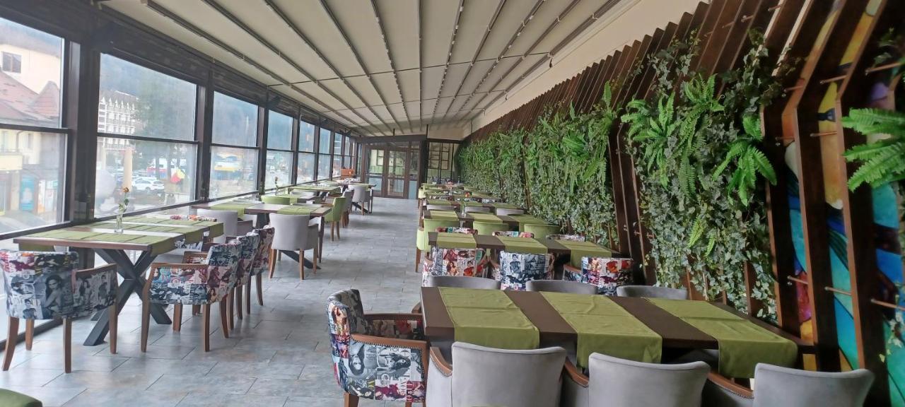 Hotel Carmen Predeal Eksteriør bilde
