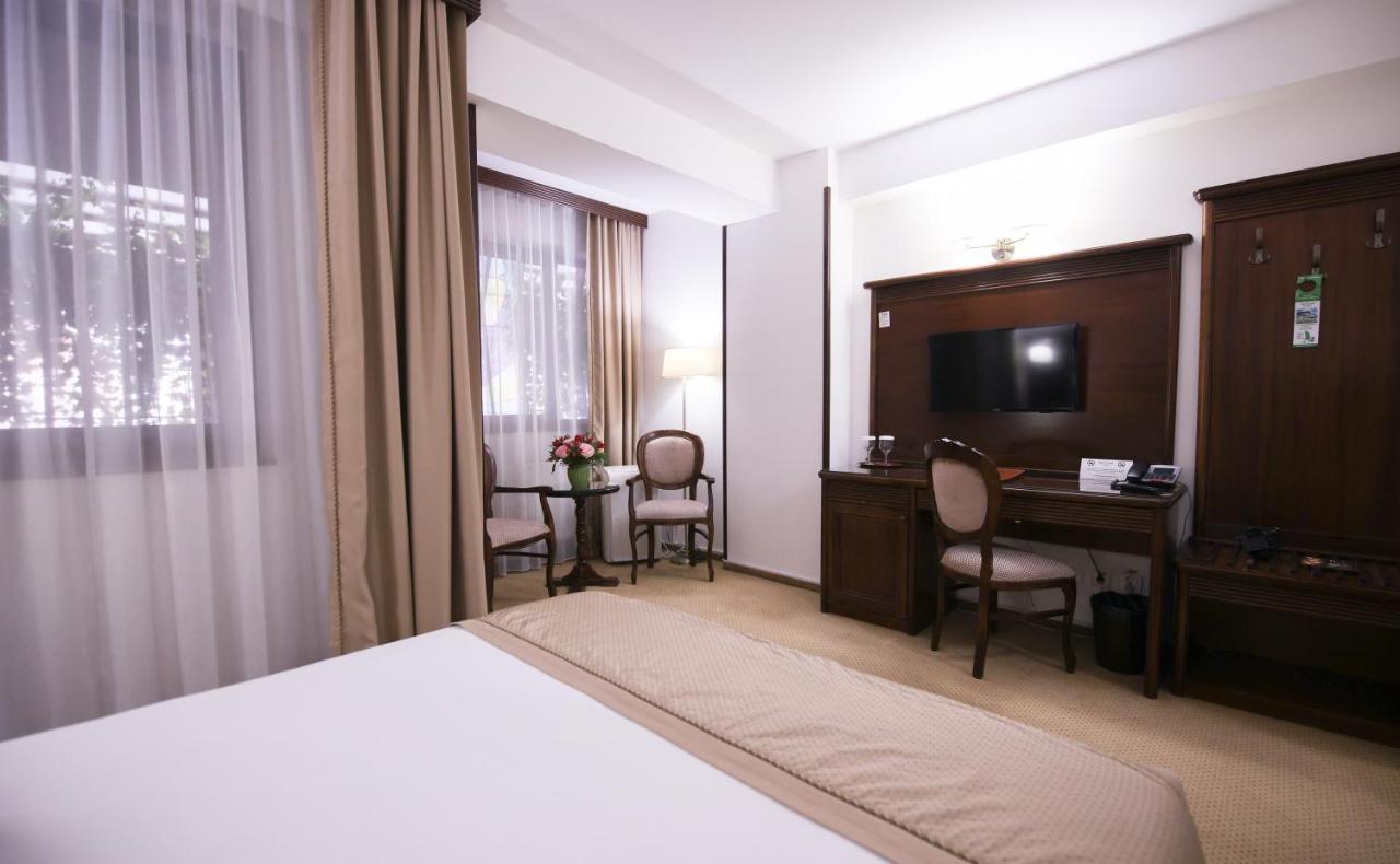Hotel Carmen Predeal Eksteriør bilde